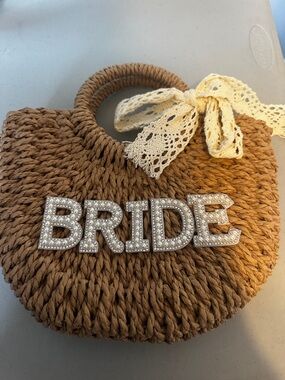 Braided Straw Bride Tote with Lace Bow